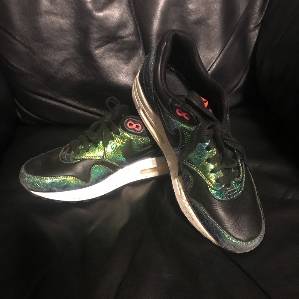 Nike Air Max sz 8.5